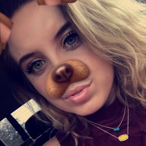 Meet your Posher, Whitley